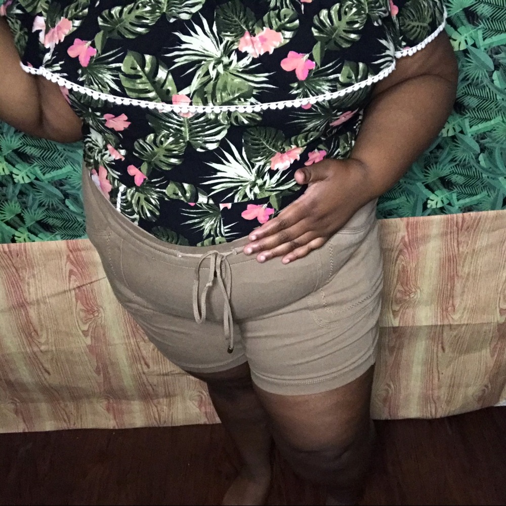 Khaki Shorts